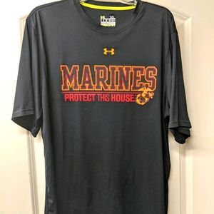 Under armour heat gear shirt loose